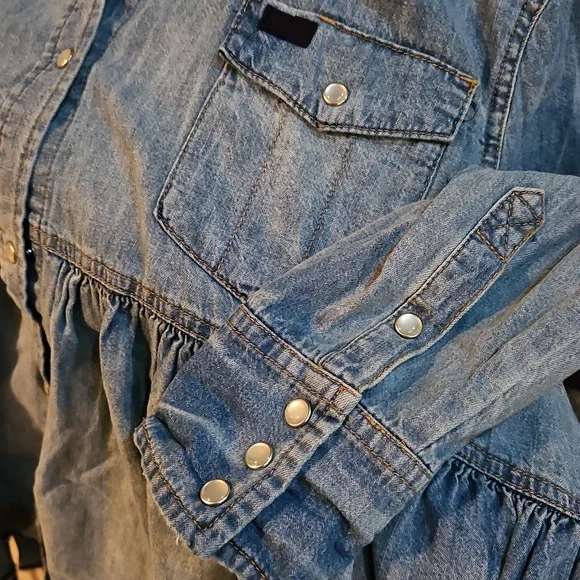 Free People Dylan Babydoll Shacket Snap Front High Low Hem Chambrey Size Sm NWT - Picture 5 of 16